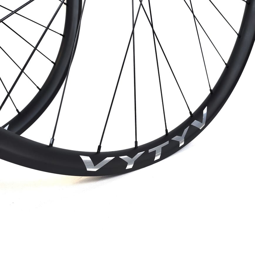 XC Carbon + DT Swiss / Wheelset Front + Raer