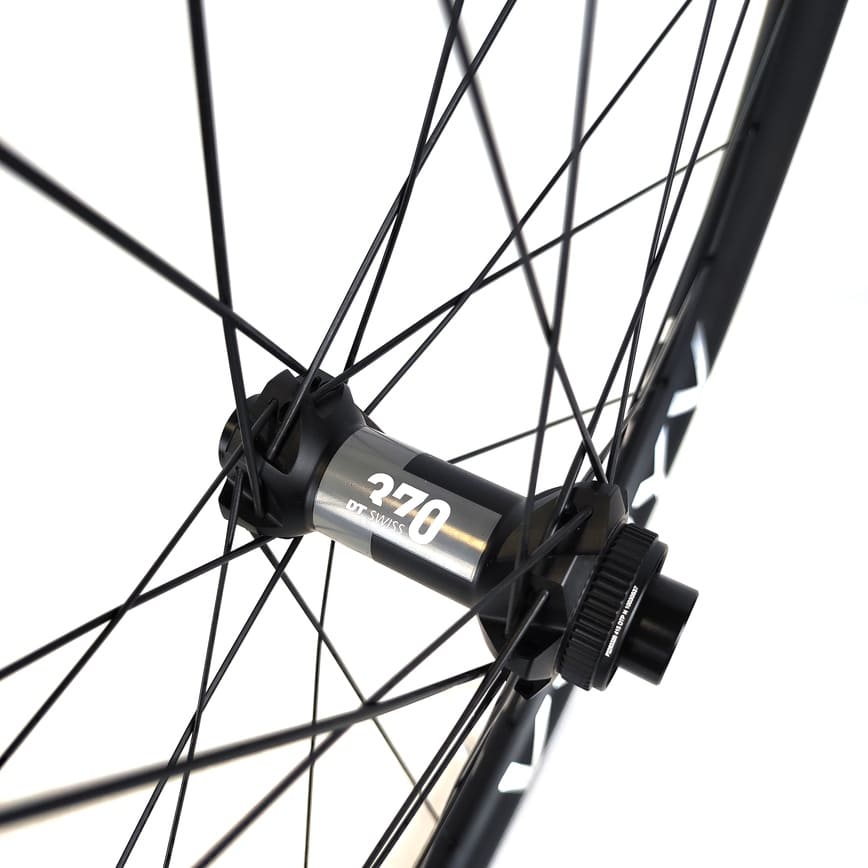 XC Carbon + DT Swiss / Wheelset Front + Raer