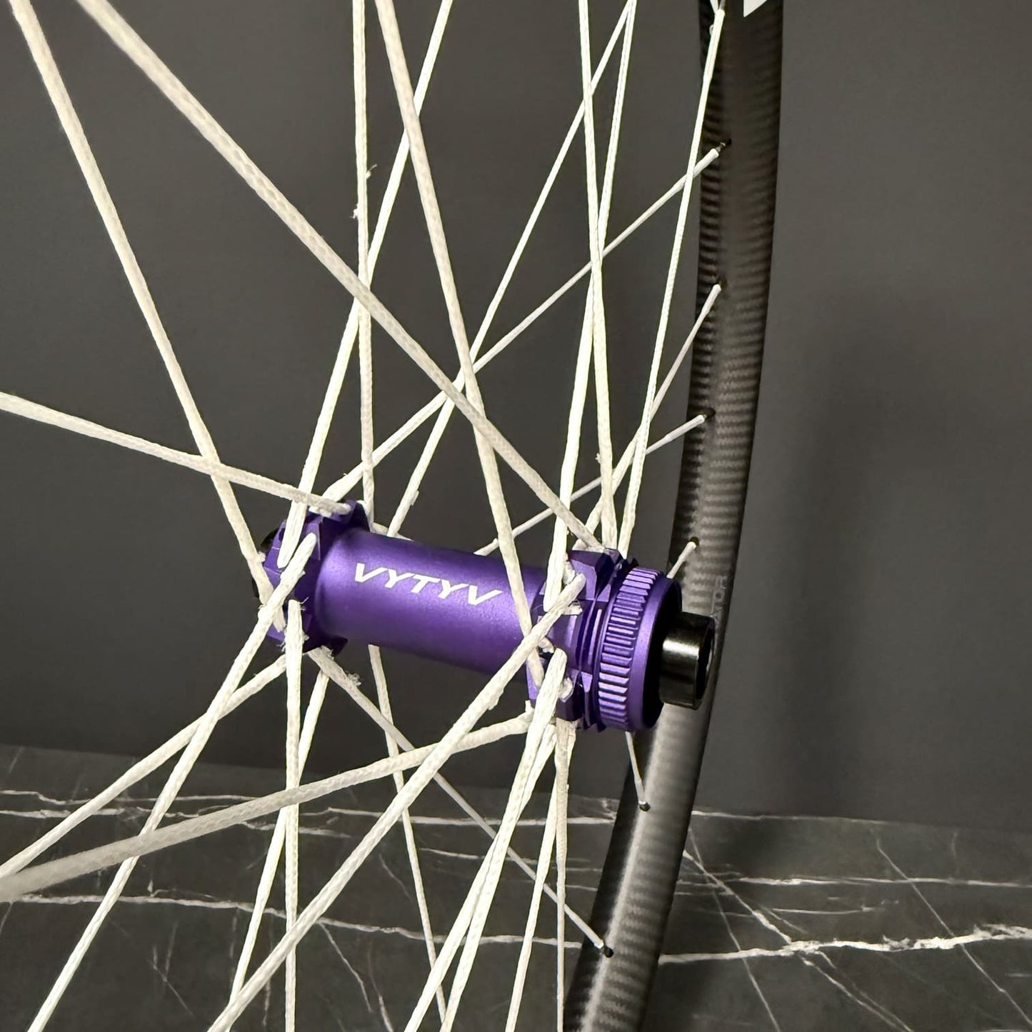 Aviator XC WIDE SL Carbon + BERD Spokes