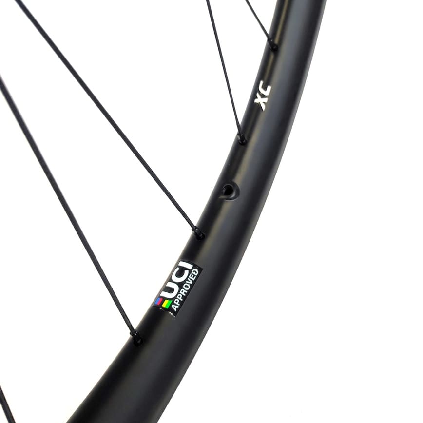 XC Carbon + DT Swiss / Wheelset Front + Raer